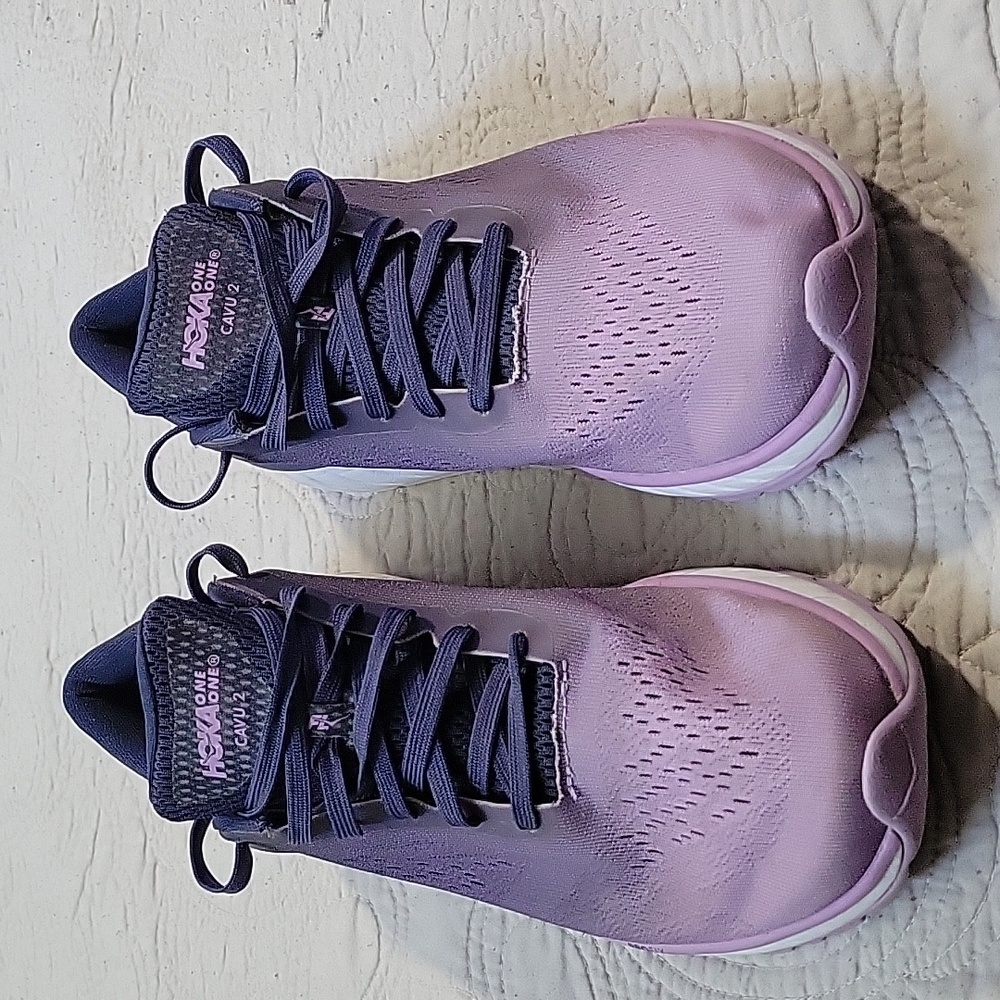 Hoka Cavu 2